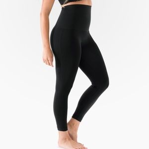Belly Bandit Mother Tucker Leggings in black